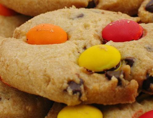 Bunte Smarties-Kekse