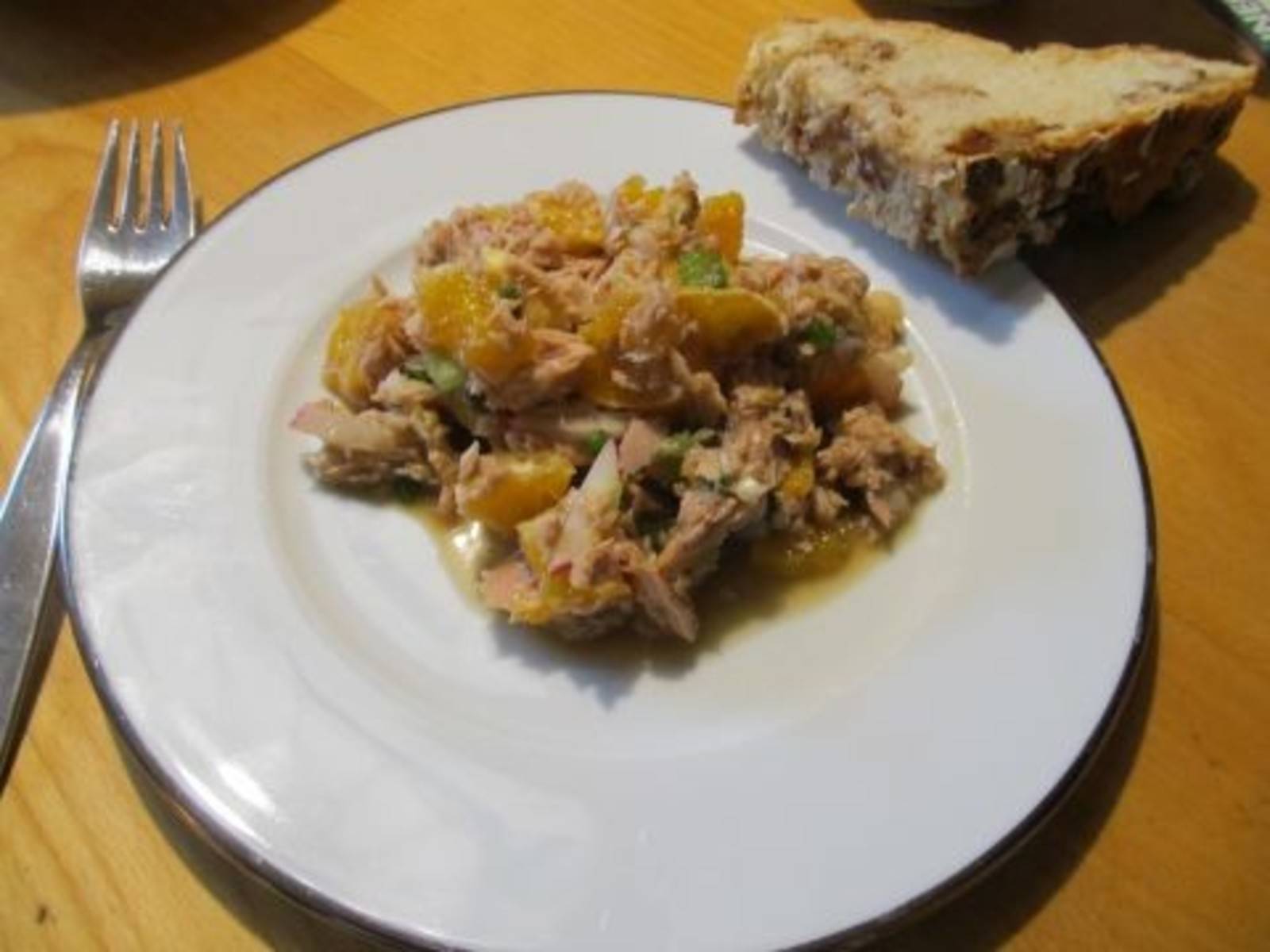 Thunfischsalat mit Orange Thunfischsalat mit Orange