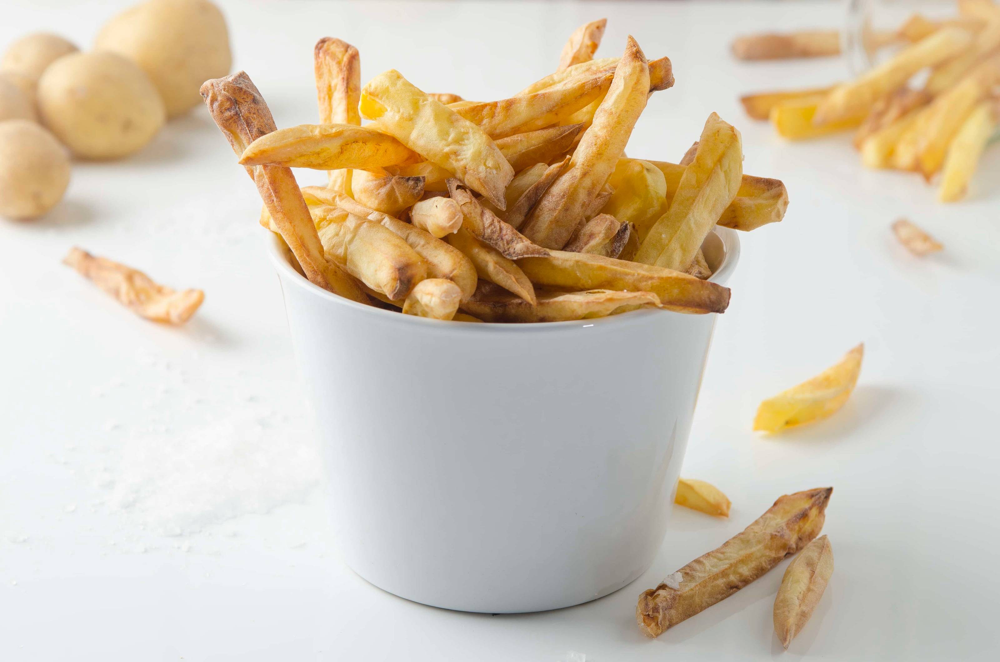 Selbstgemachte Pommes aus der Heißluftfritteuse