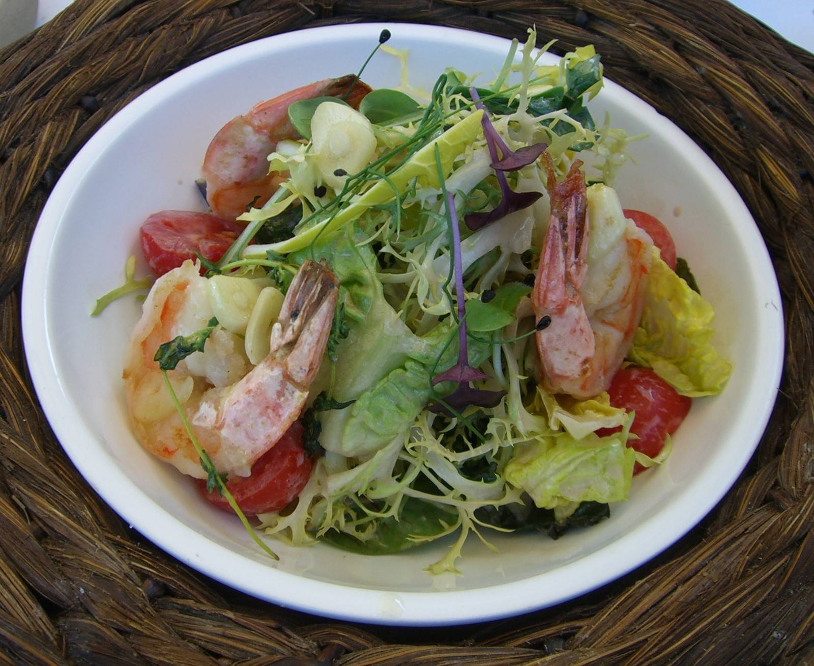 Bachkrebserln auf Wiesensalat