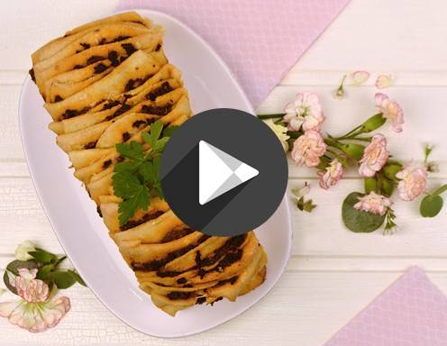 Video - Bolognese-Pull-Apart-Bread