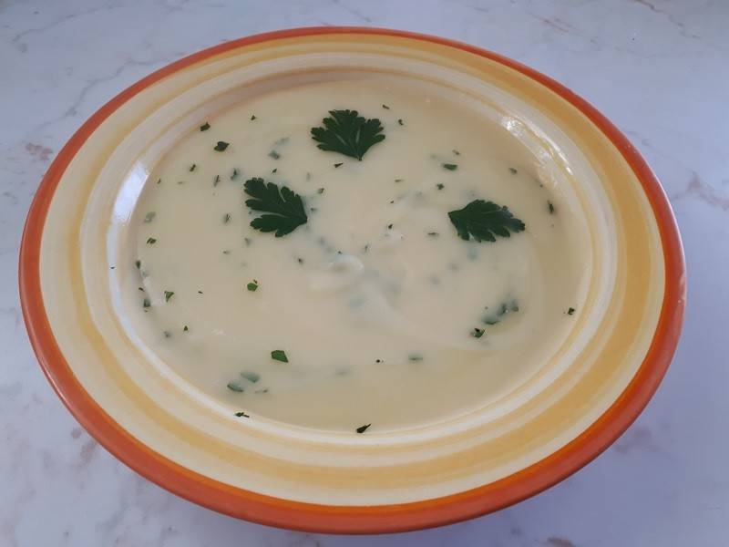 Kartoffelsuppe mit Petersilie