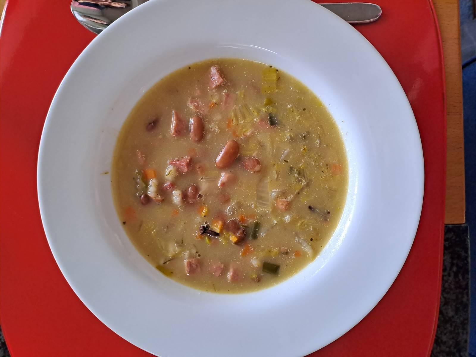 Graubuendner Gerstensuppe