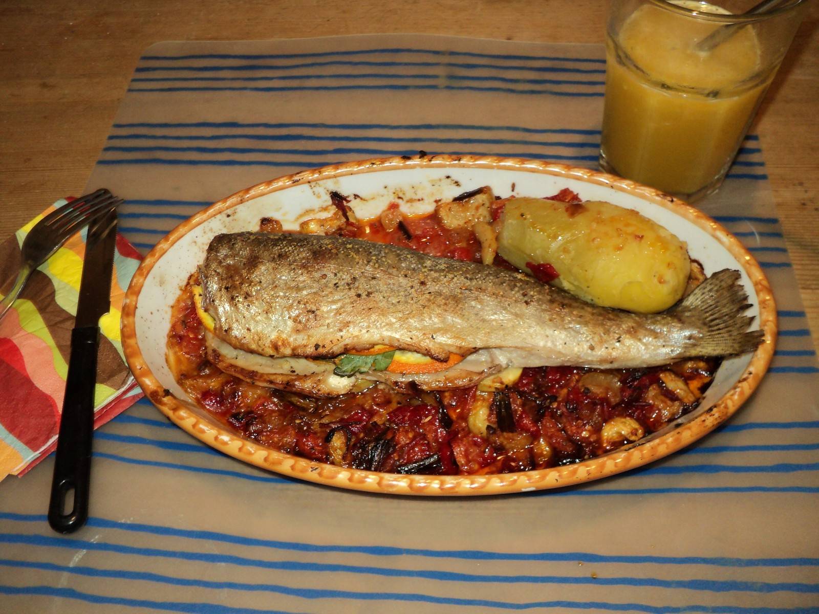 Saibling auf Gemüse