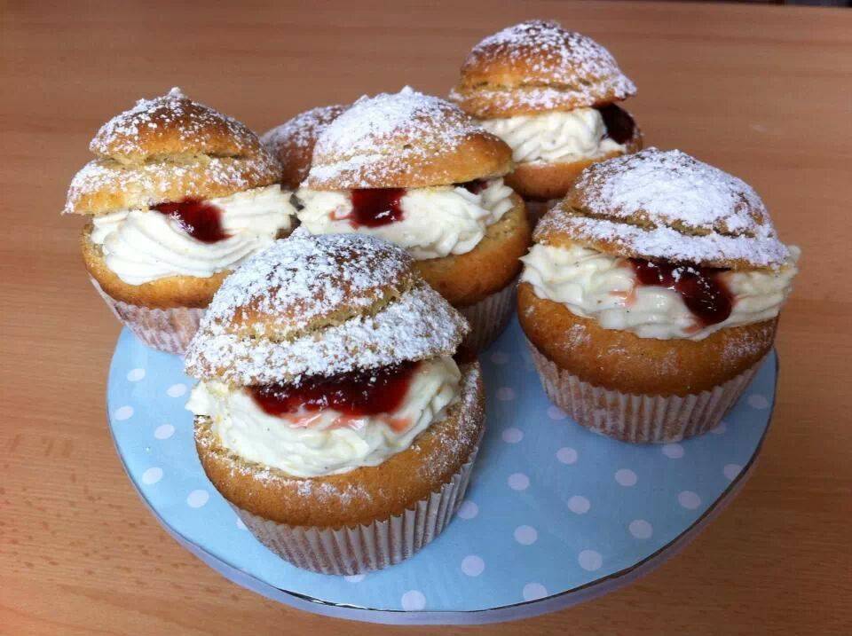 Gefüllte Brioche