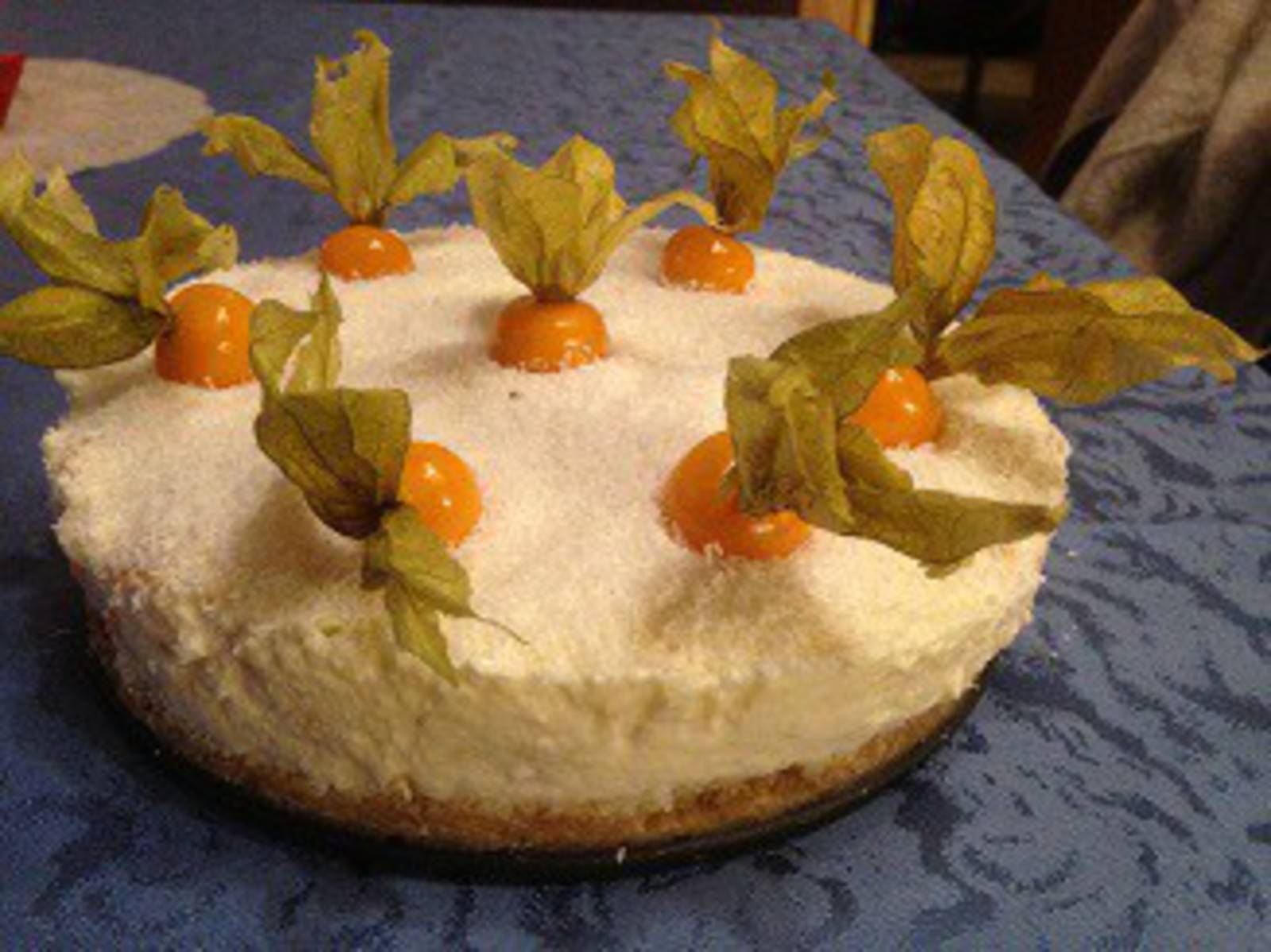 Torte mit Physalis Torte mit Physalis
