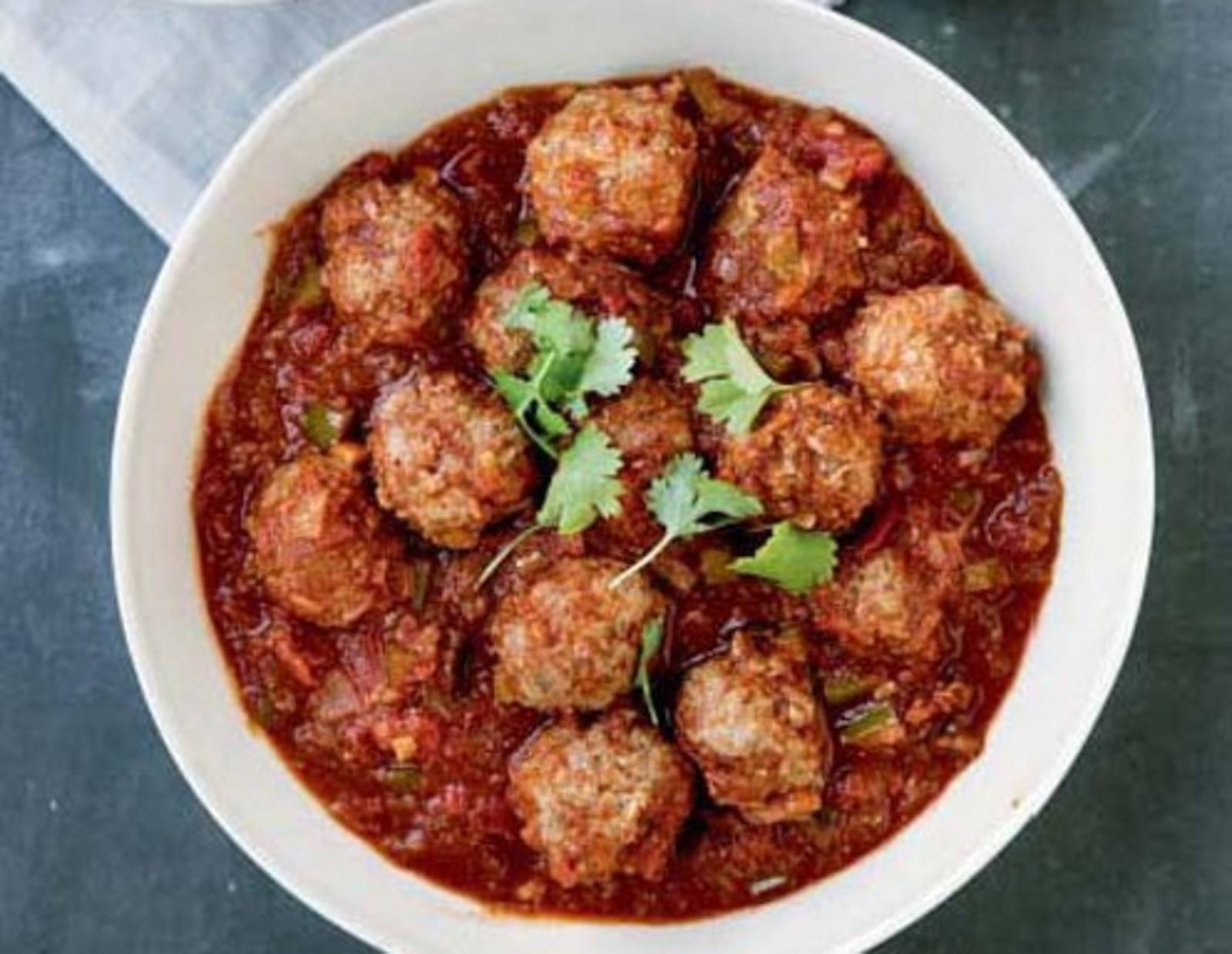 Faschierte Bällchen in indischer Tomatensauce Faschierte Bällchen in indischer Tomatensauce