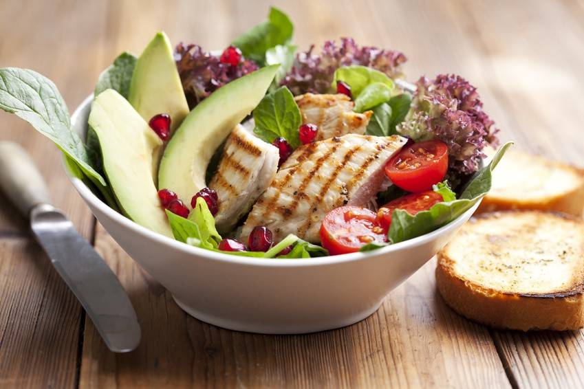 Die besten Salate mit 
Fleisch und Fisch