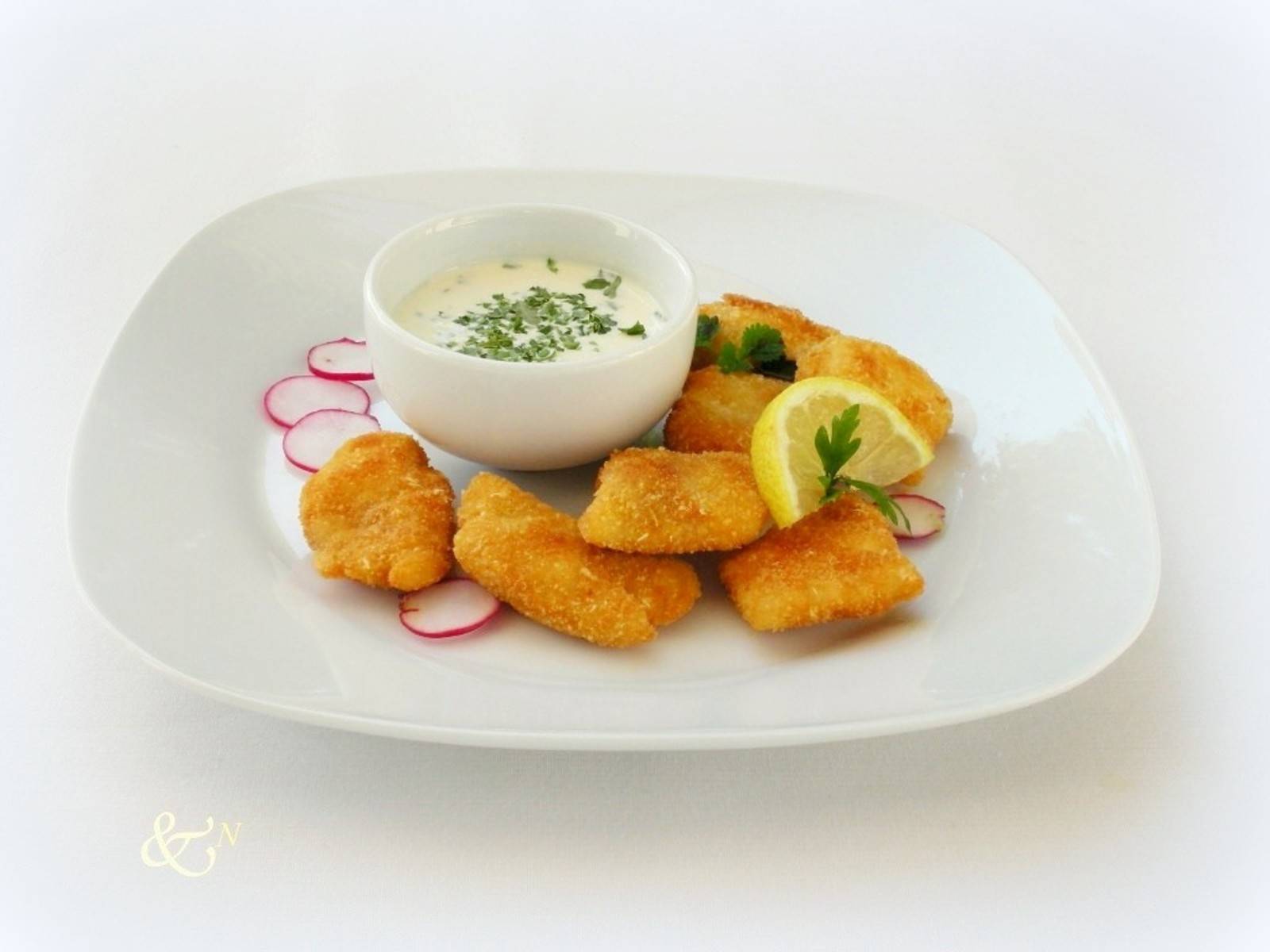 Chicken-Nuggets mit Knoblauchdip